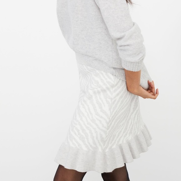 Anthropologie | ZEBRA RUFFLED KNIT MINI SKIRT | SP - Picture 2 of 8
